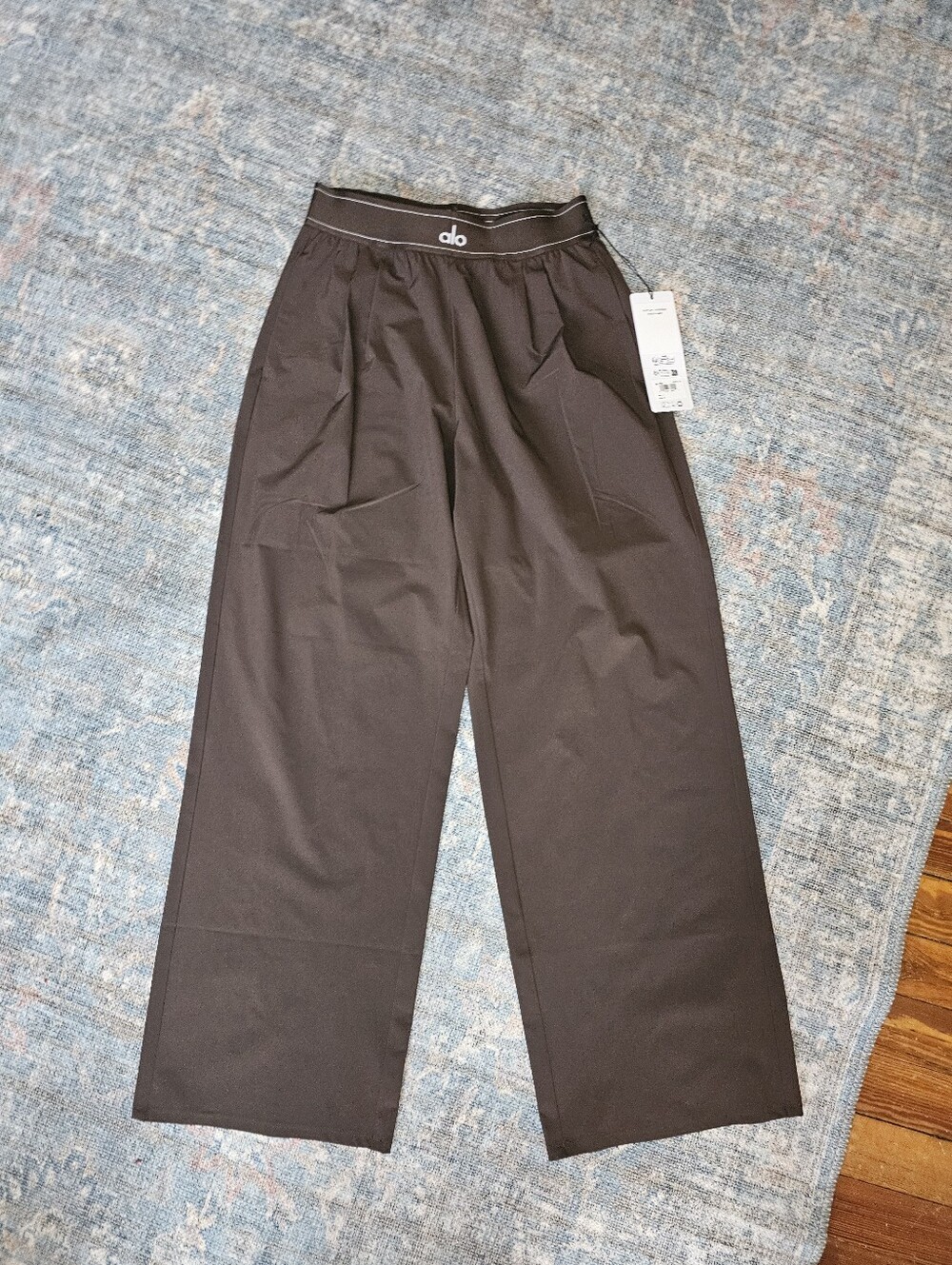 alo Suit Up Trouser - Picture 3 of 5